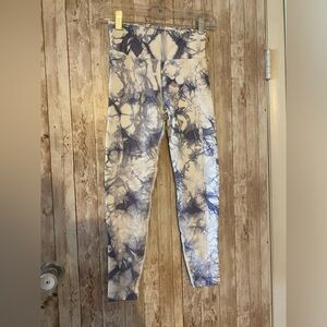 Offline Aerie XS leggings purple white marble ribbed active wear